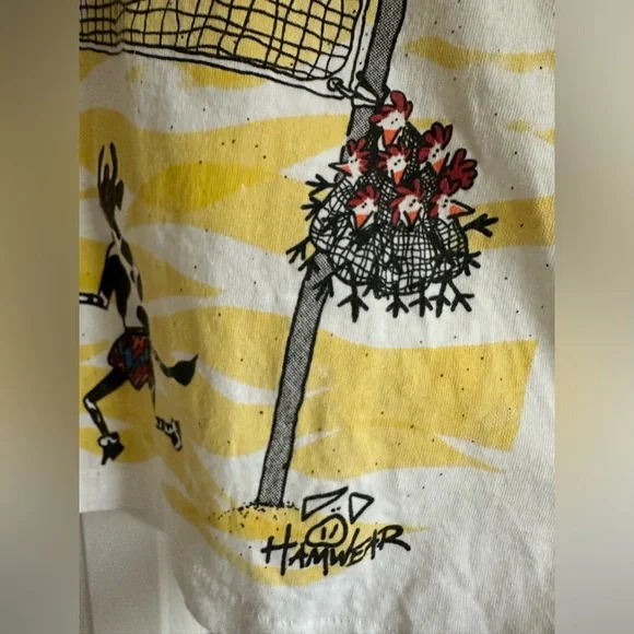 HAMWEAR vintage beach volleyball graphic crop t-shirt - Picture 4 of 5